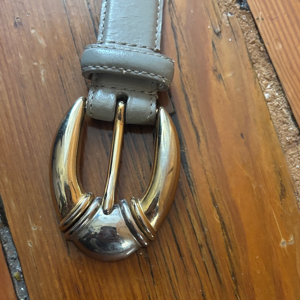 Liz Claiborne Tan/Gray Leather Belt